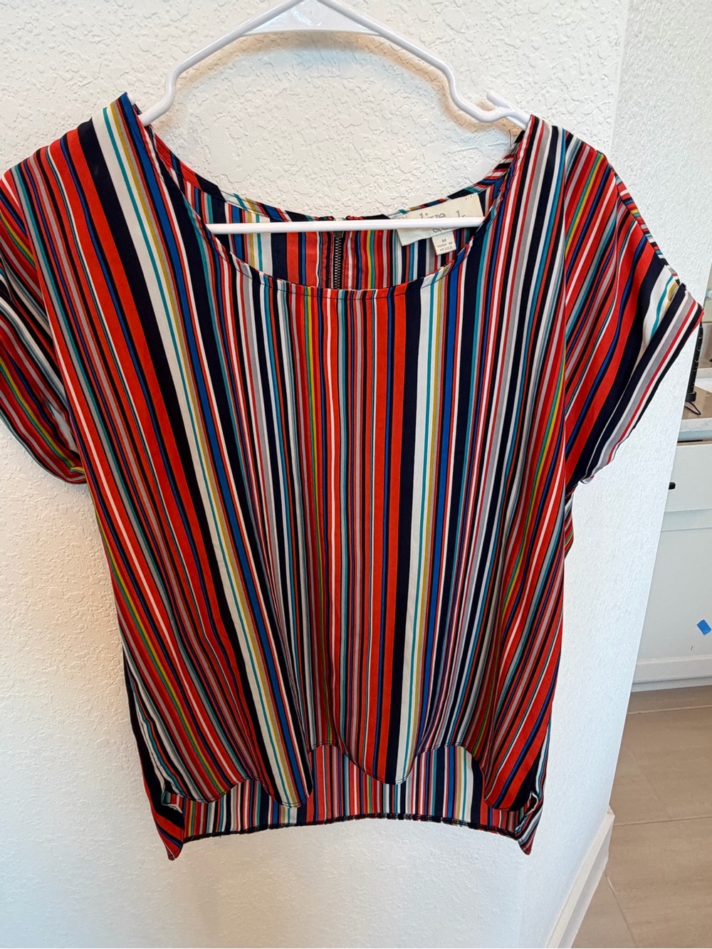 Olive & Oak Multicolor Vertical Stripe Short Sleeve Top